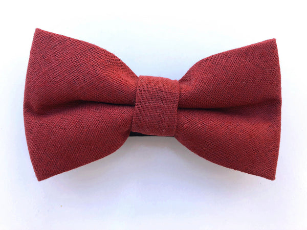 Solid Maroon Linen Pre-tied Bow Tie