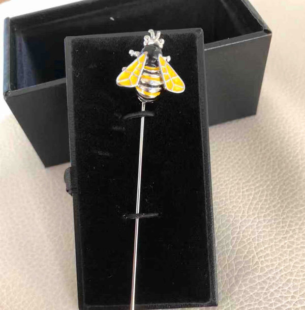 Bumble Bee Lapel Pin