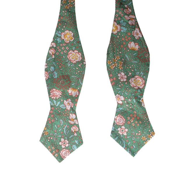 Mint Green Floral Self-tied Tip Bow tie